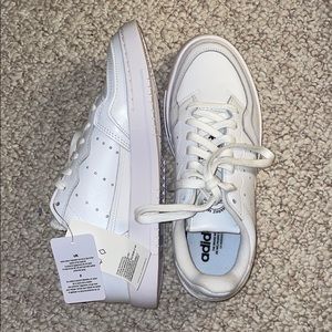 adidas supercourts